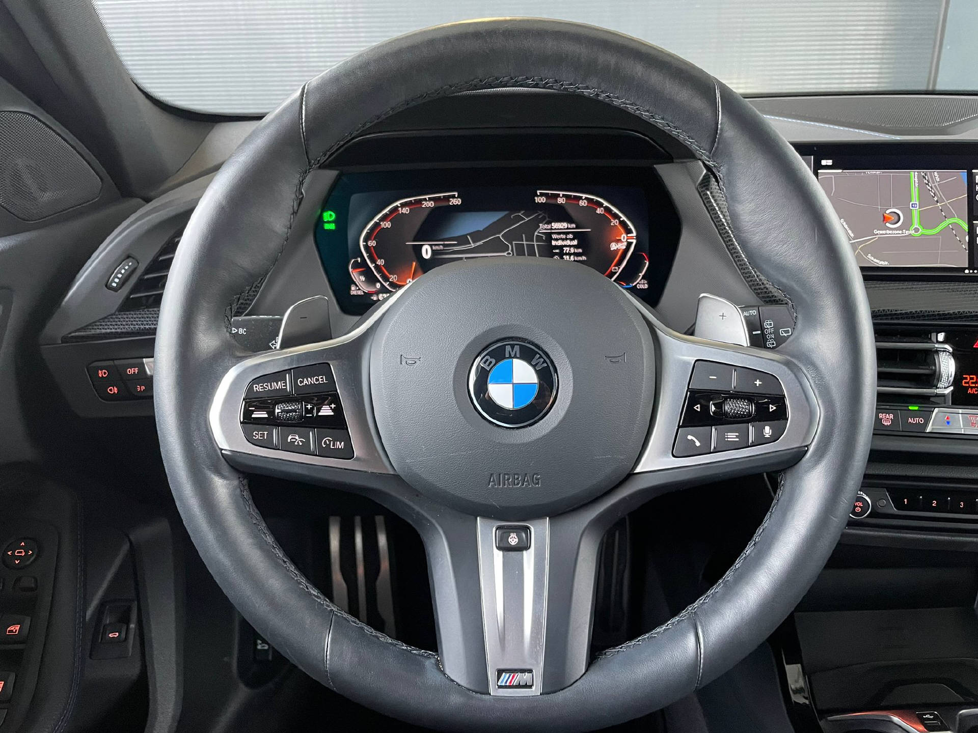 BMW 118d-image-7