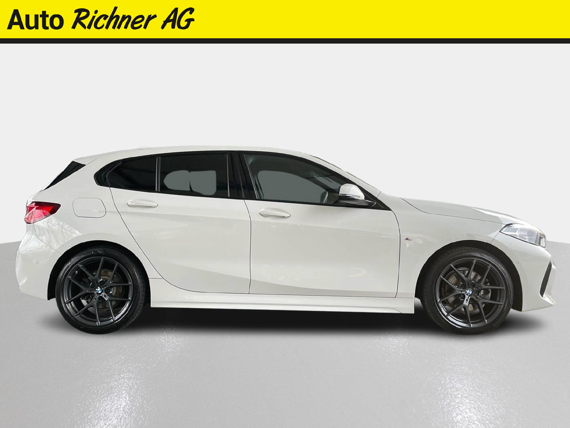 BMW 118d-image-2