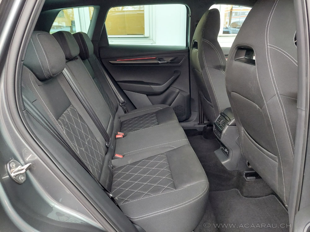 SKODA Karoq 2.0 TSI SportLine 4x4 DSG / Video : https://youtu.be/4TDaApmY20M / Bilder : https://youtu.be/dk-nvhk1I4w-image-28