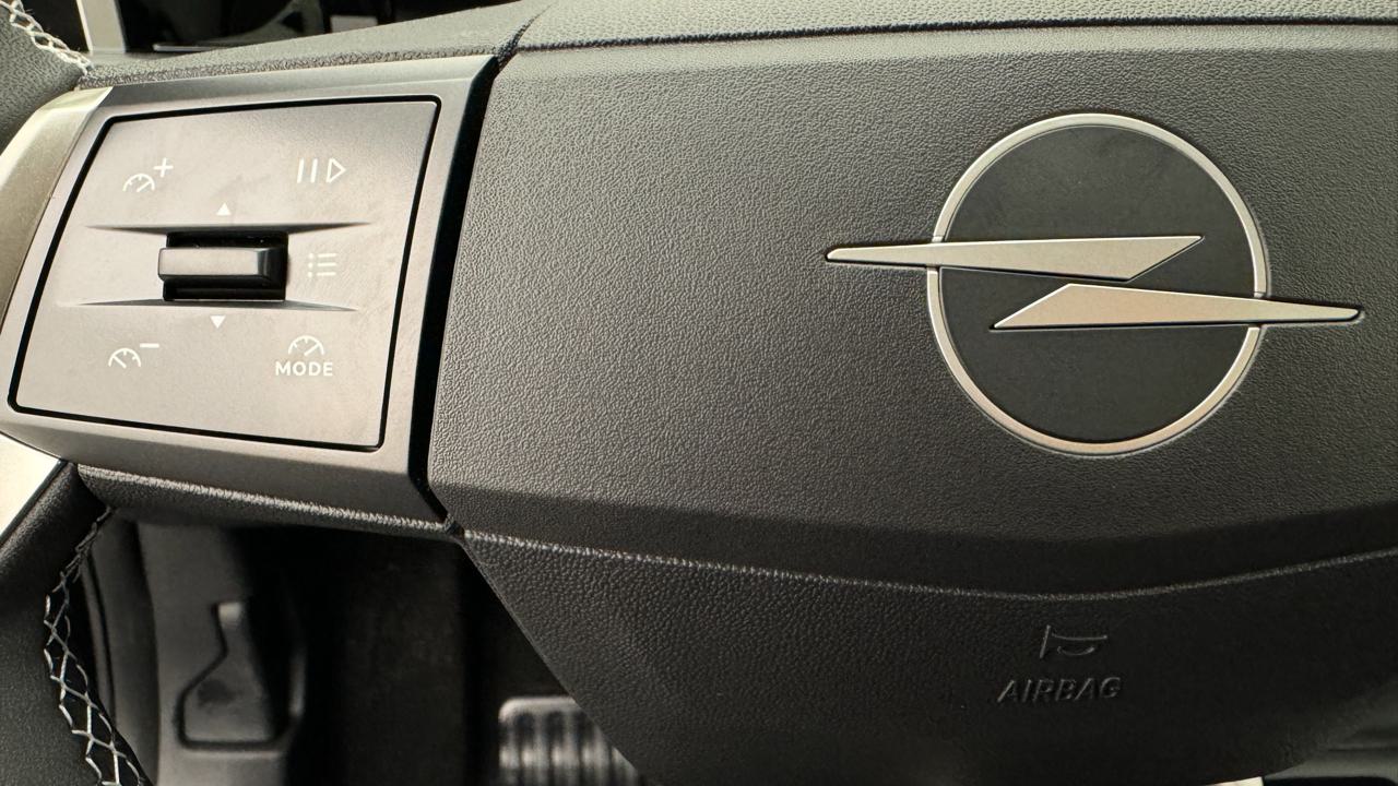 OPEL Frontera-e 44 kWh GS-image-9