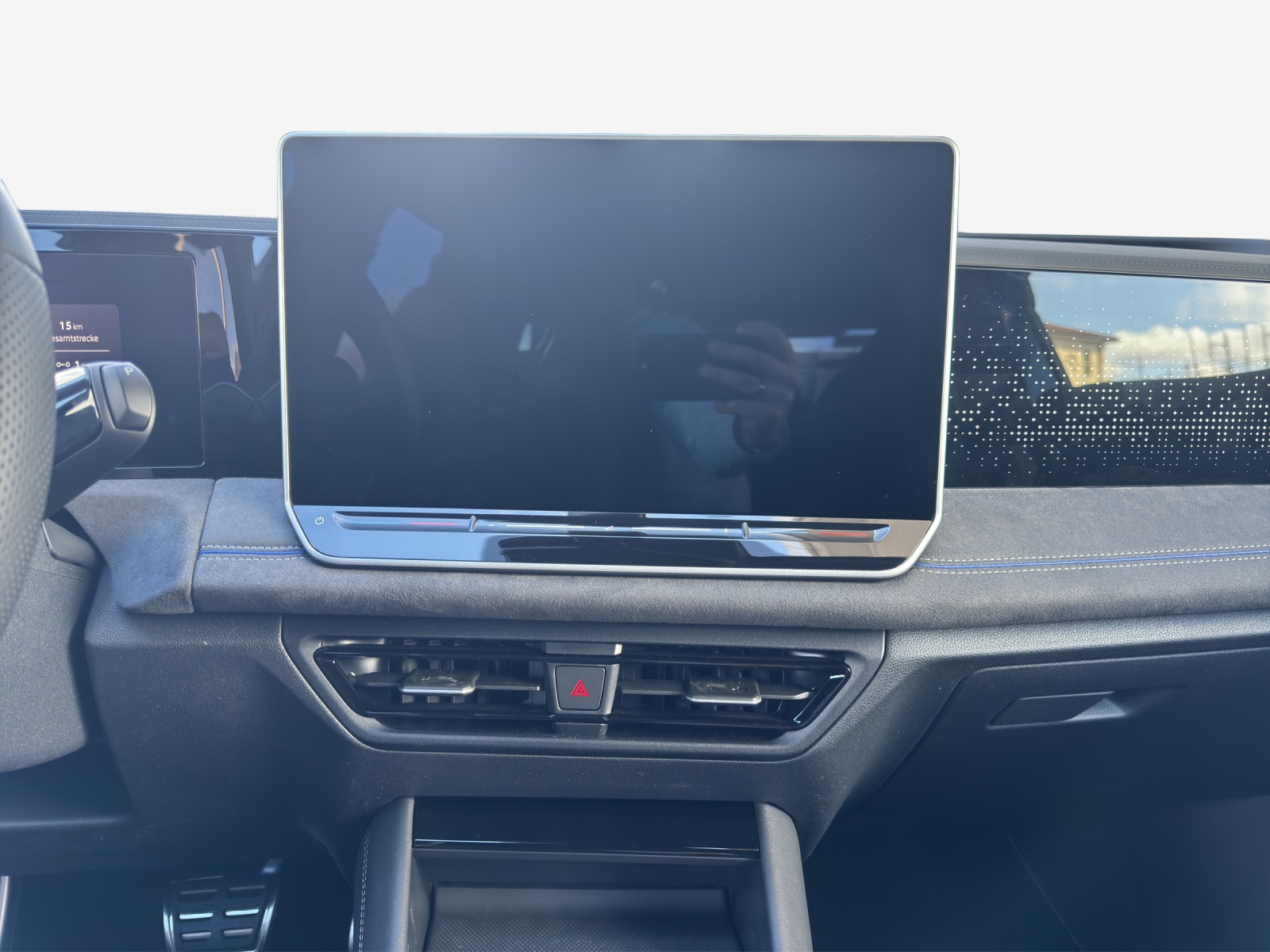 VW Tiguan 2.0 TSI DSG R-Line 4Motion-image-9