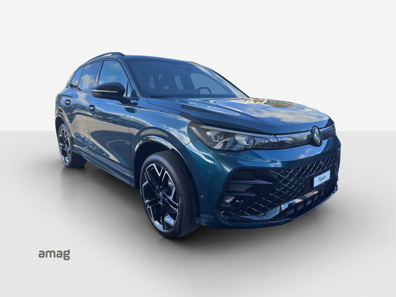 VW Tiguan 2.0 TSI DSG R-Line 4Motion-image-6