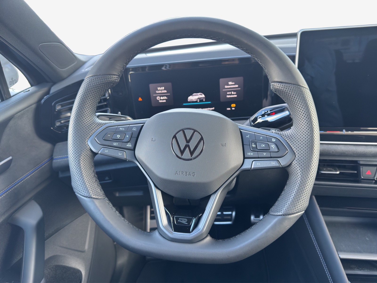 VW Tiguan 2.0 TSI DSG R-Line 4Motion-image-8