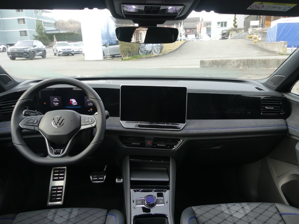 VW Tiguan 2.0 TSI DSG R-Line 4Motion-image-7