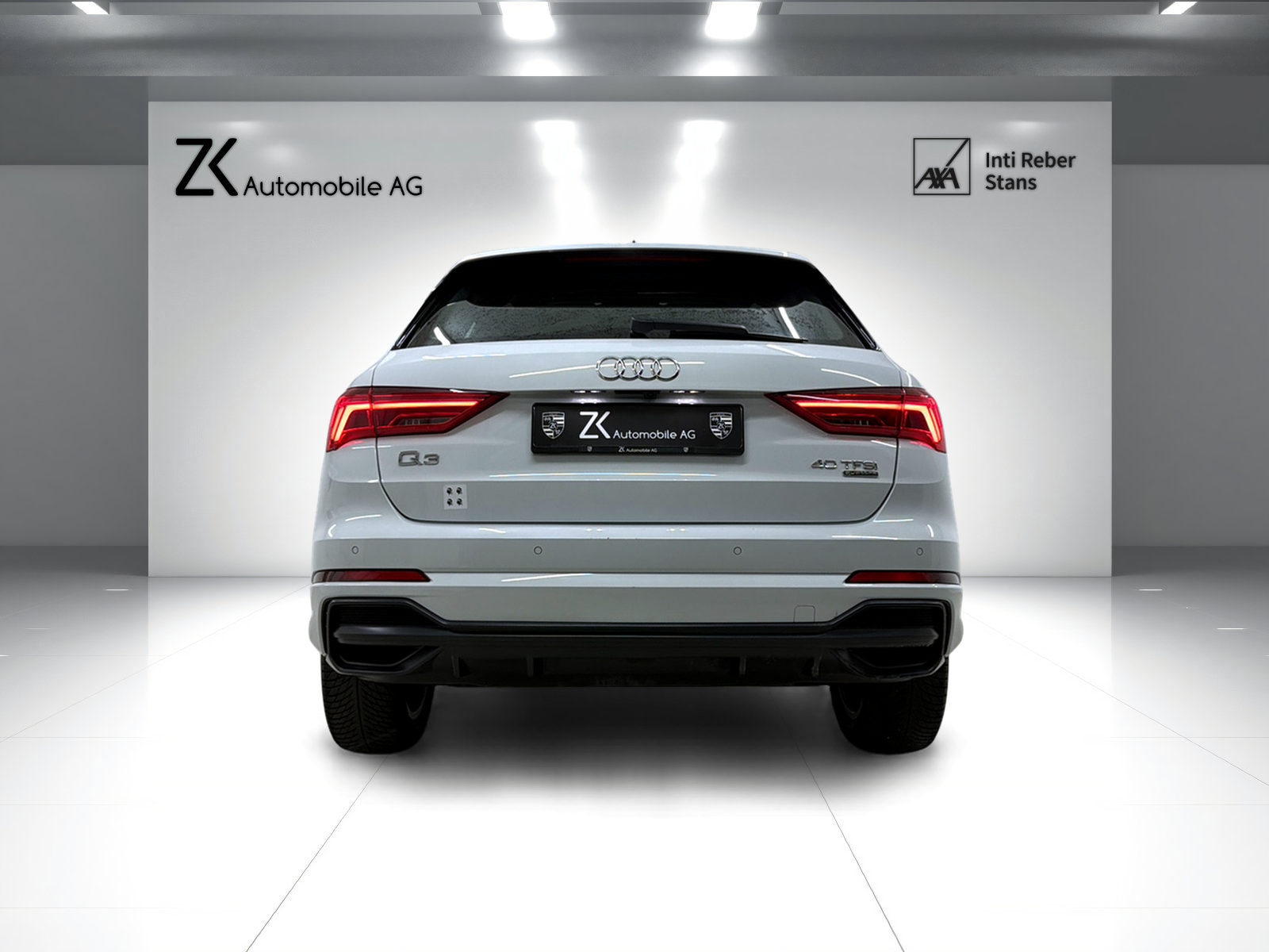 AUDI Q3 40 TFSI S line 190PS Gletscherweiss quattro S-tronic / RF-Kamera / Panoramadach / Leder / Komfortschlüssel /-image-4
