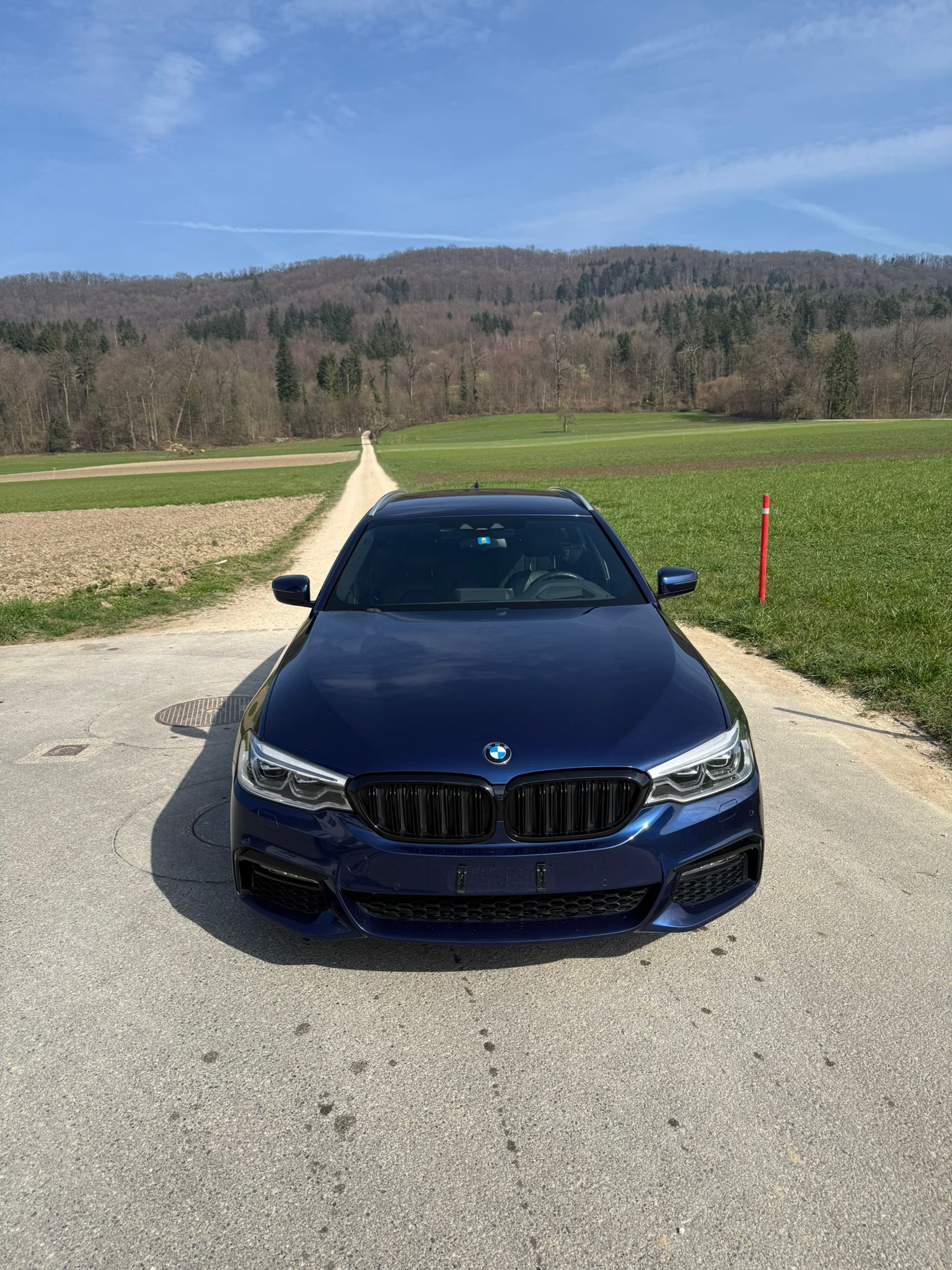 BMW 530d xDrive Touring Steptronic-image-1