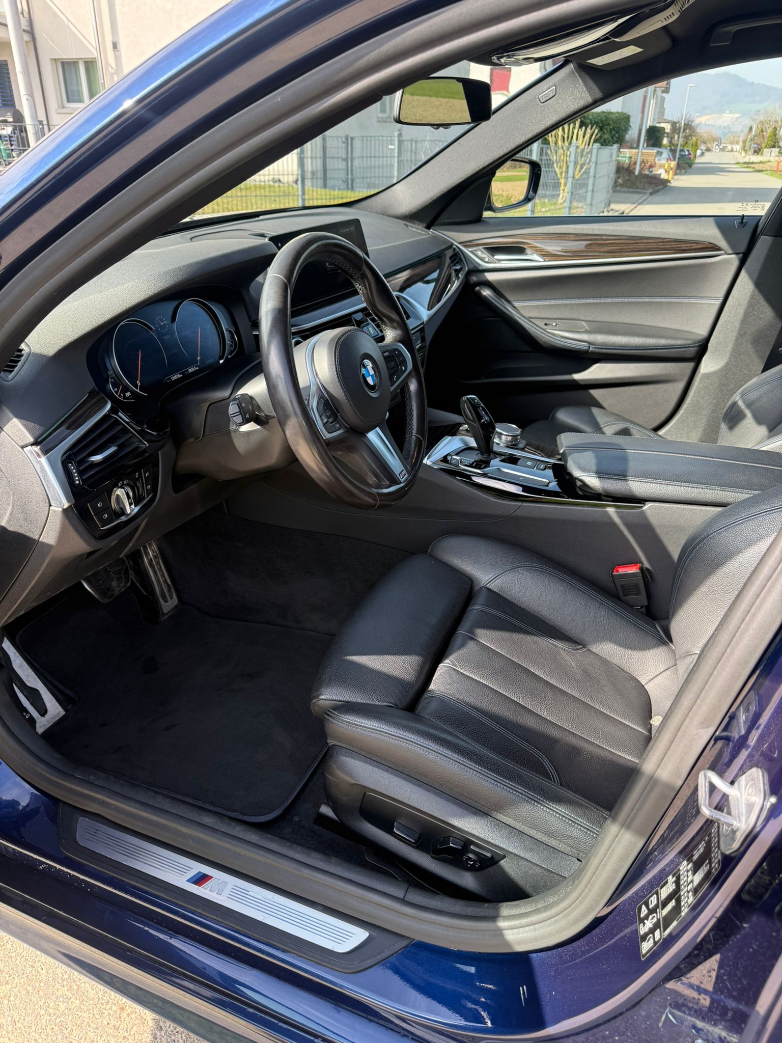 BMW 530d xDrive Touring Steptronic-image-6