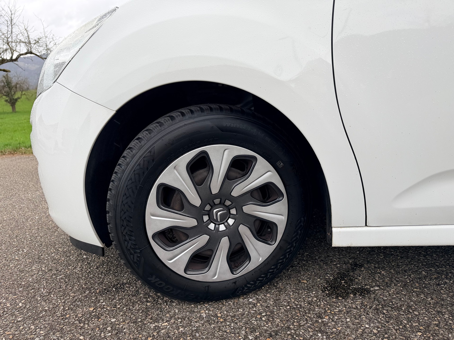 CITROEN C3 1.2i Attraction-image-9