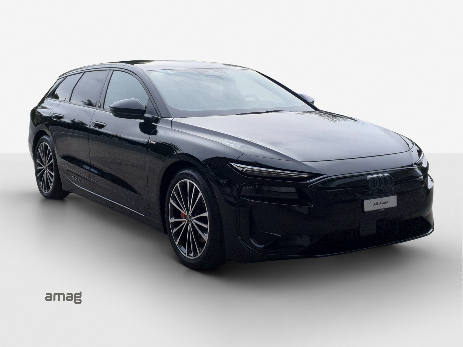 AUDI A6 Avant e-tron quattro-image-5