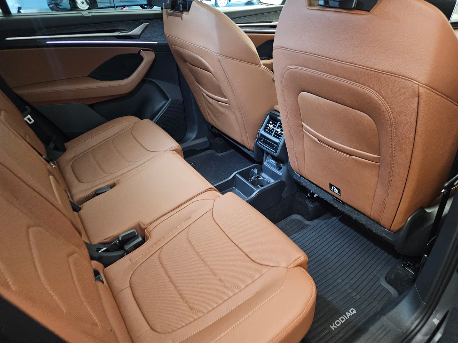 SKODA Kodiaq 1.5 TSI PHEV Selection-image-13