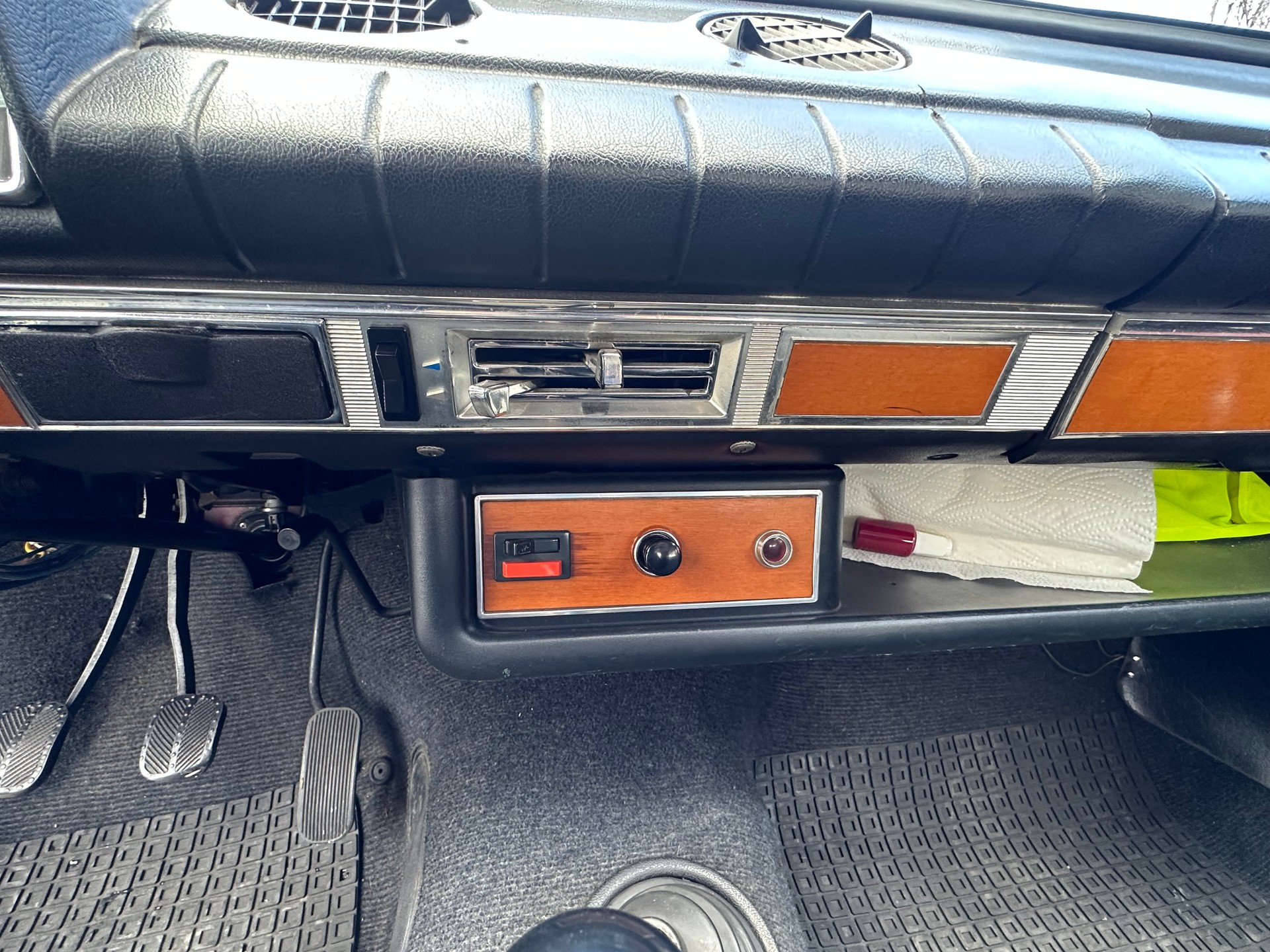 FIAT 124 Limousine-image-14