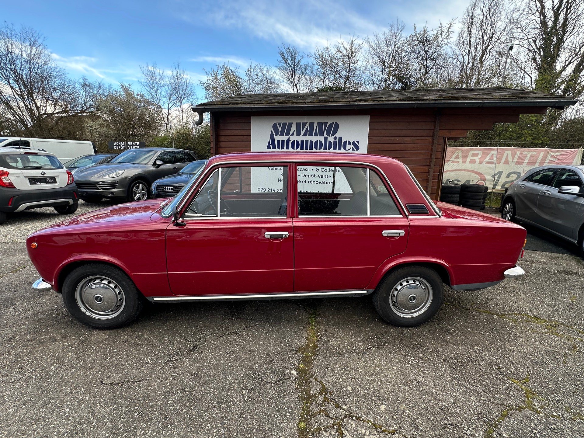 FIAT 124 Limousine-image-4