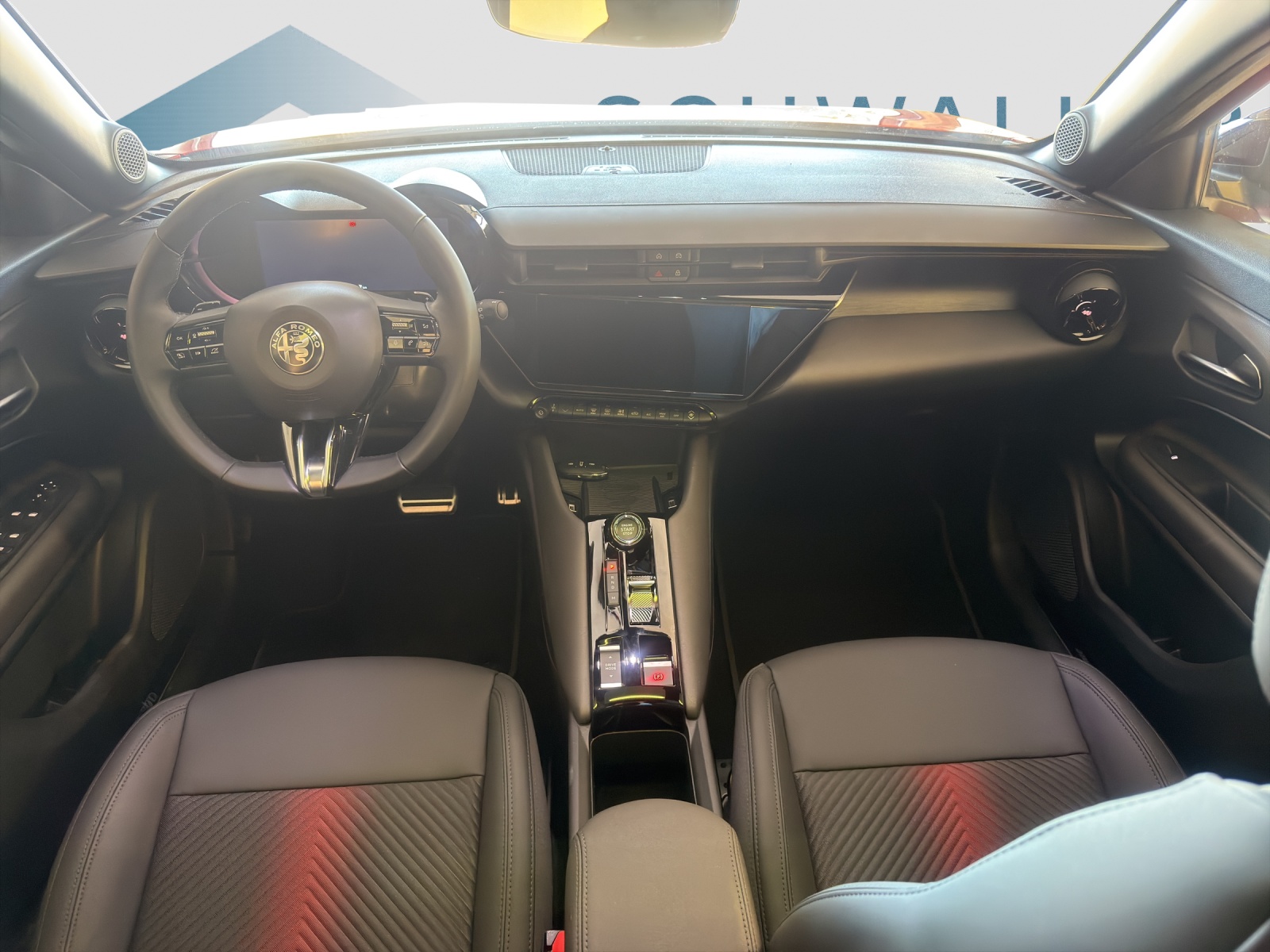 ALFA ROMEO JUNIOR 1.2 Ibrida Q4-image-9