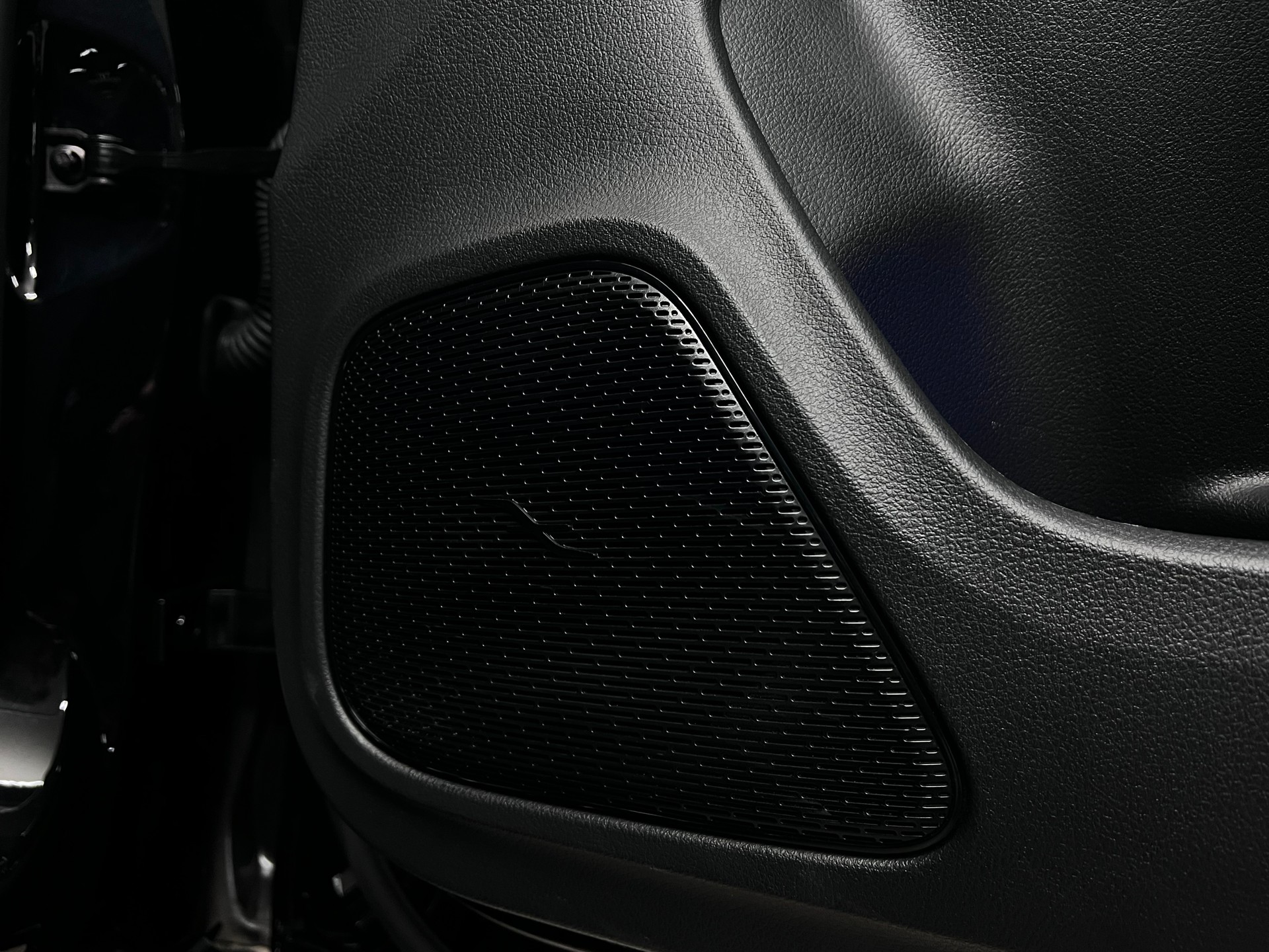 MERCEDES-BENZ CLA 35 AMG 4Matic 7G-DCT-image-13