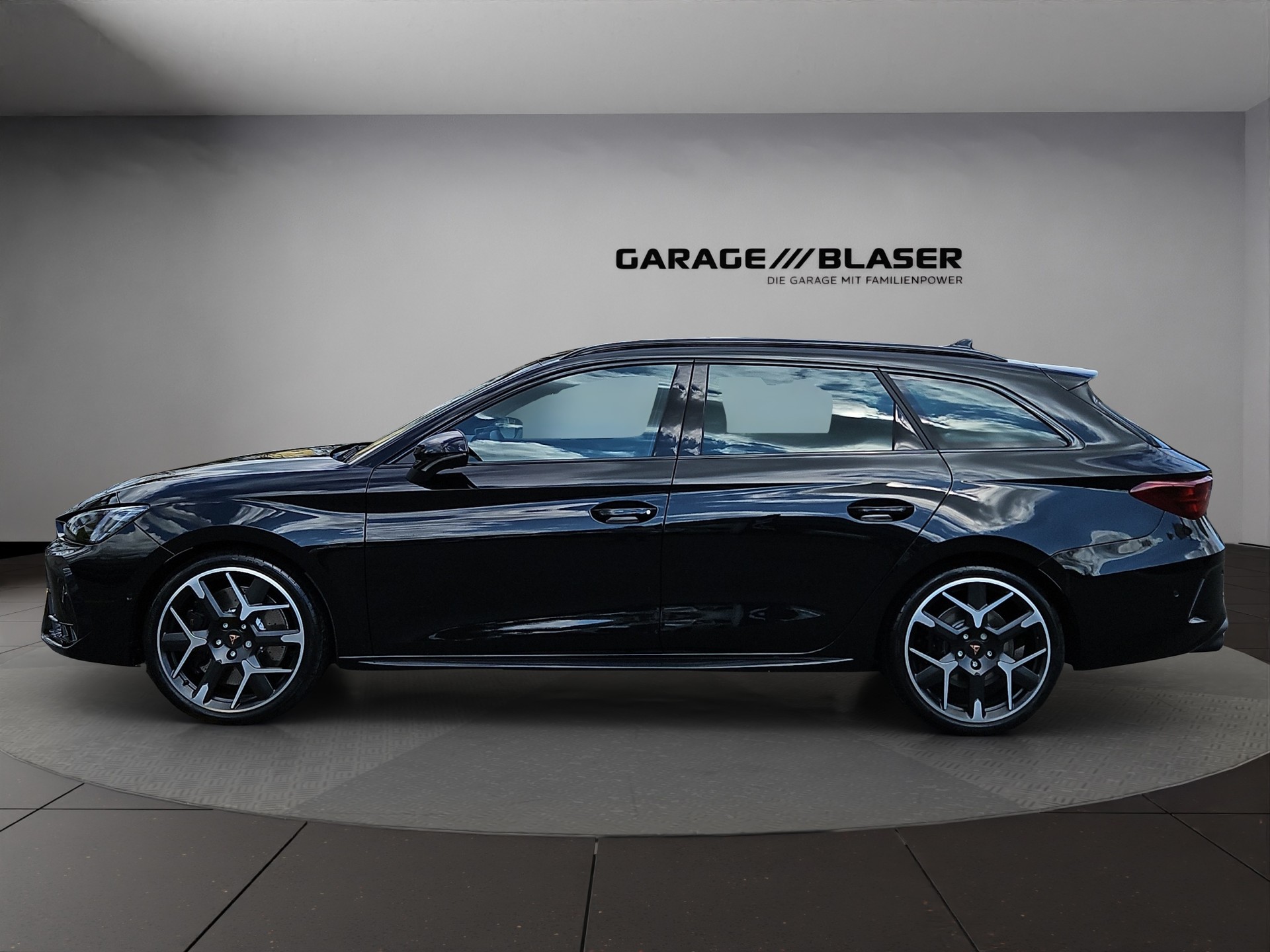 CUPRA LEON ST 2.0 TSI Prime Edition VZ DSG 4Drive-image-1