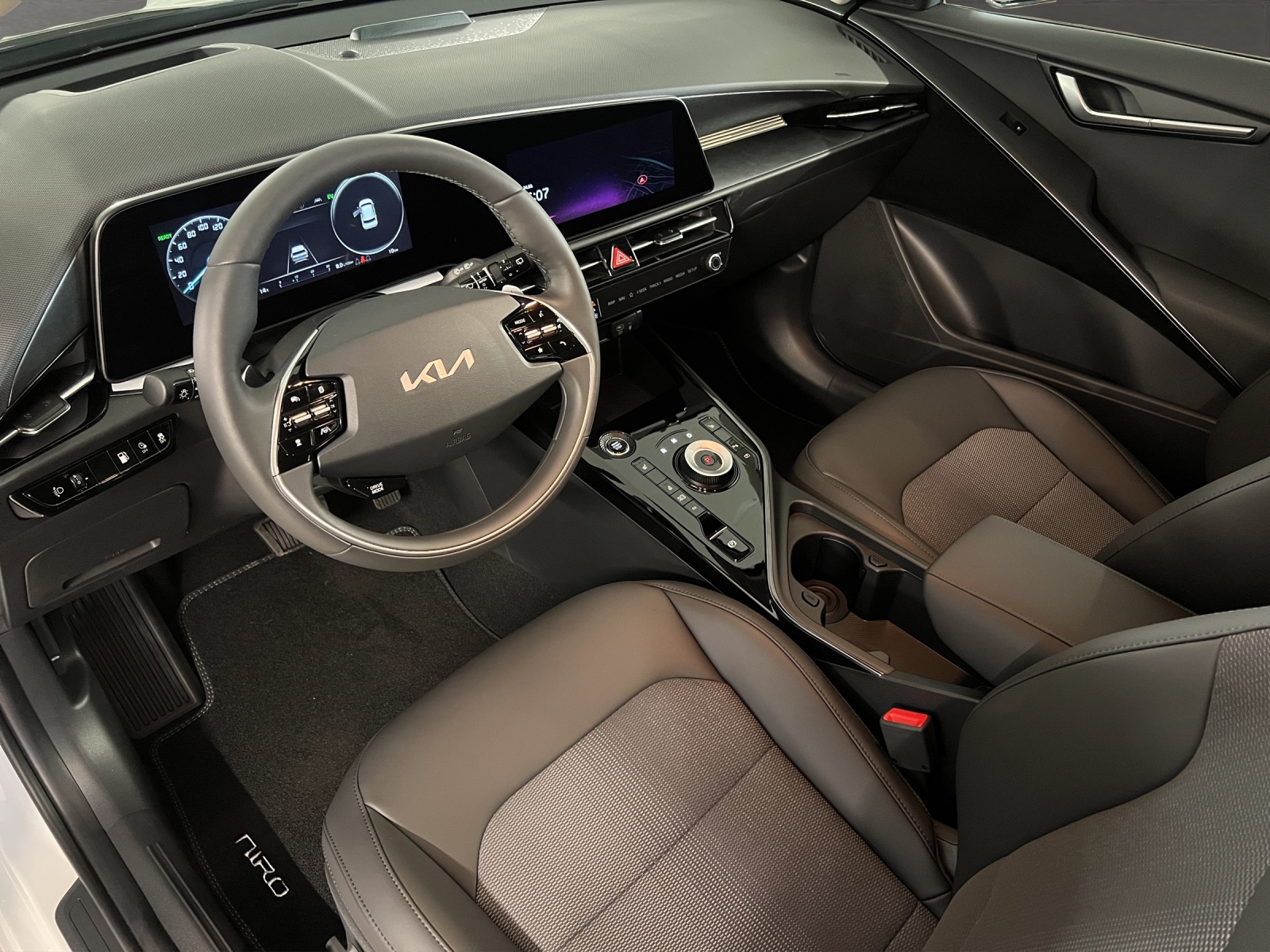 KIA Niro 1.6i Plug-in Hybrid Power Edition-image-5