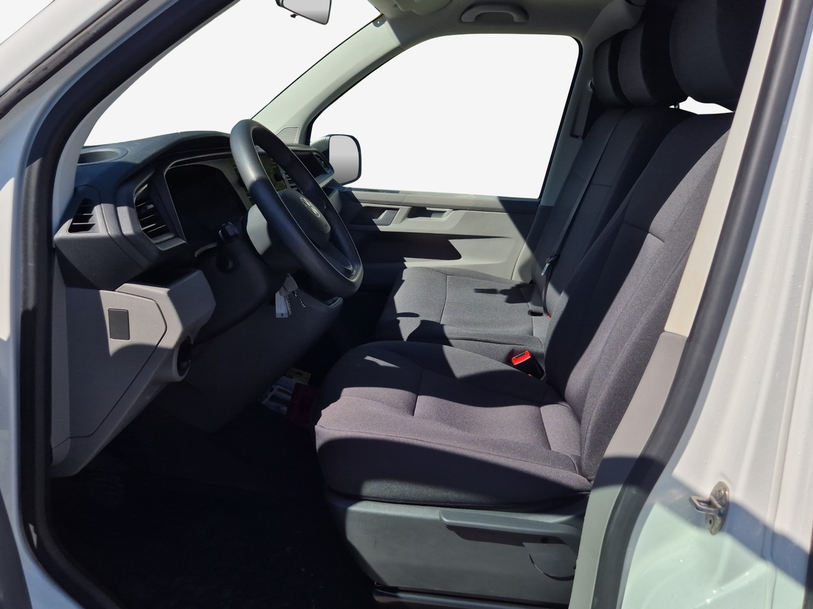 VW T6.1 2.0 TDI-image-7