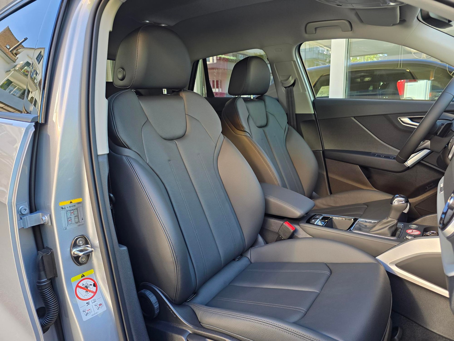 AUDI Q2 35 TFSI advanced S-tronic-image-7