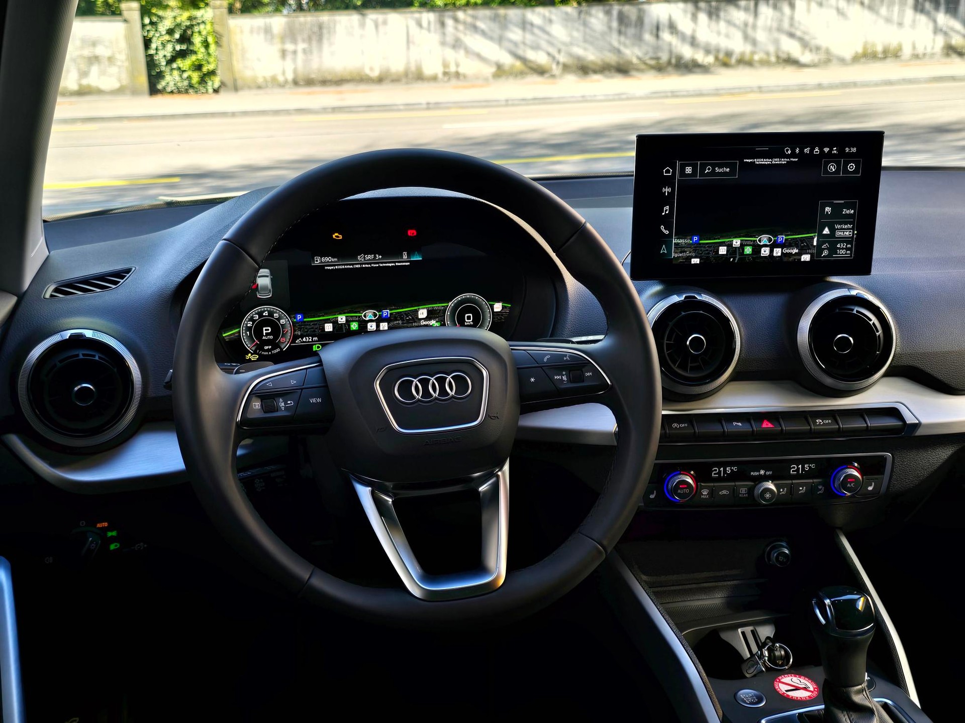 AUDI Q2 35 TFSI advanced S-tronic-image-6