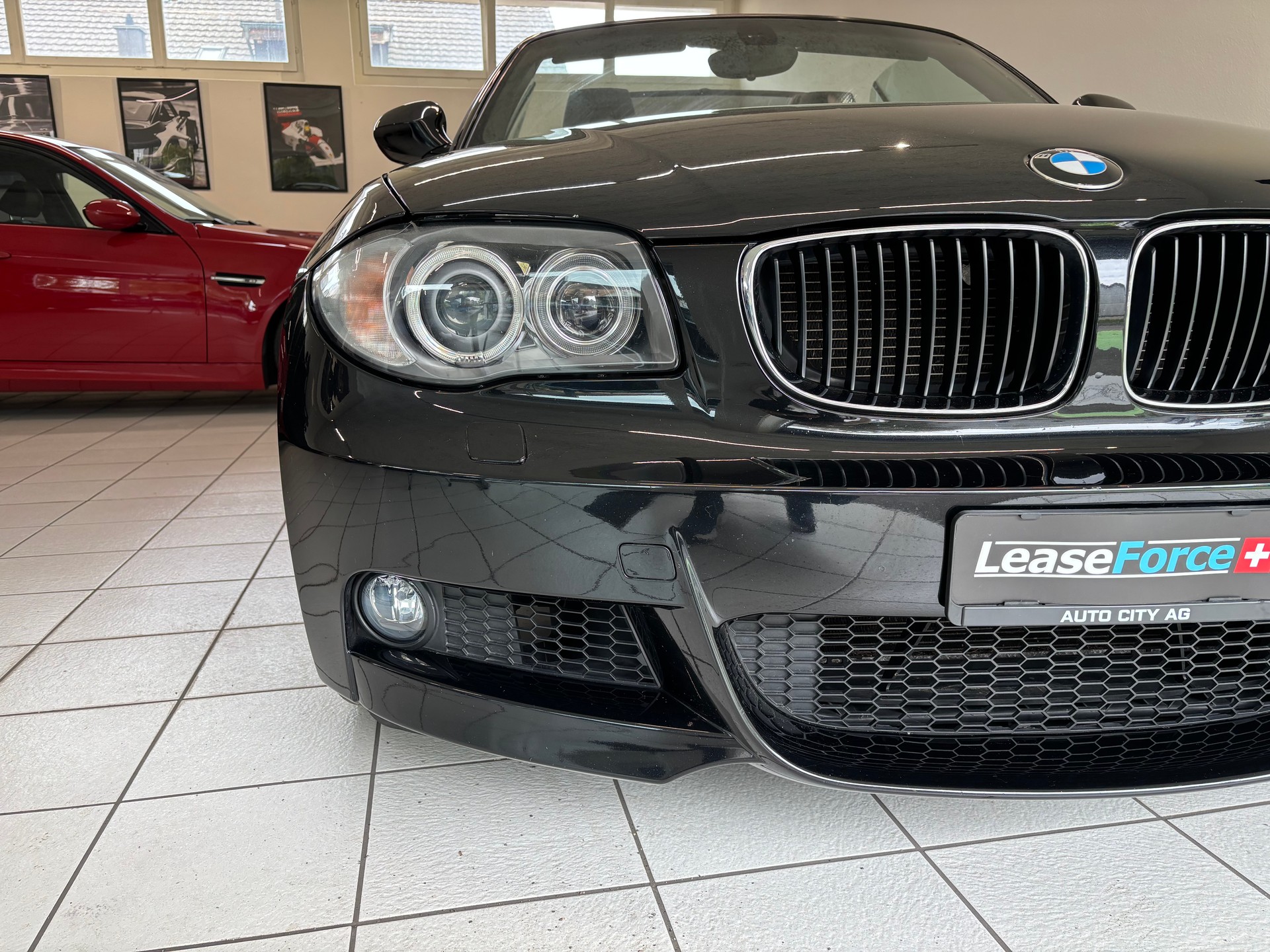 BMW 118i Cabriolet M-Paket-image-7