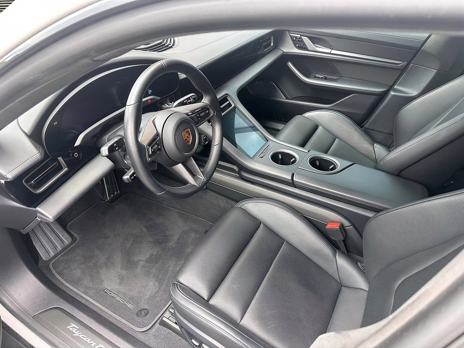 PORSCHE Taycan Cross Turismo Turbo S-image-9