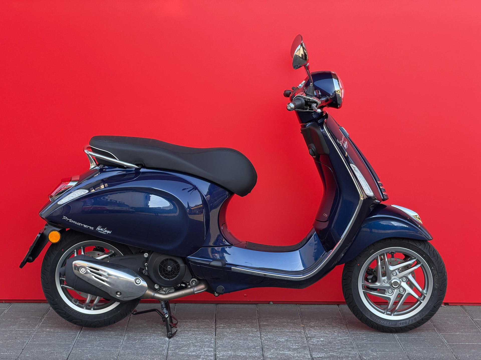 PIAGGIO Vespa 125 Primavera MY26-image-15