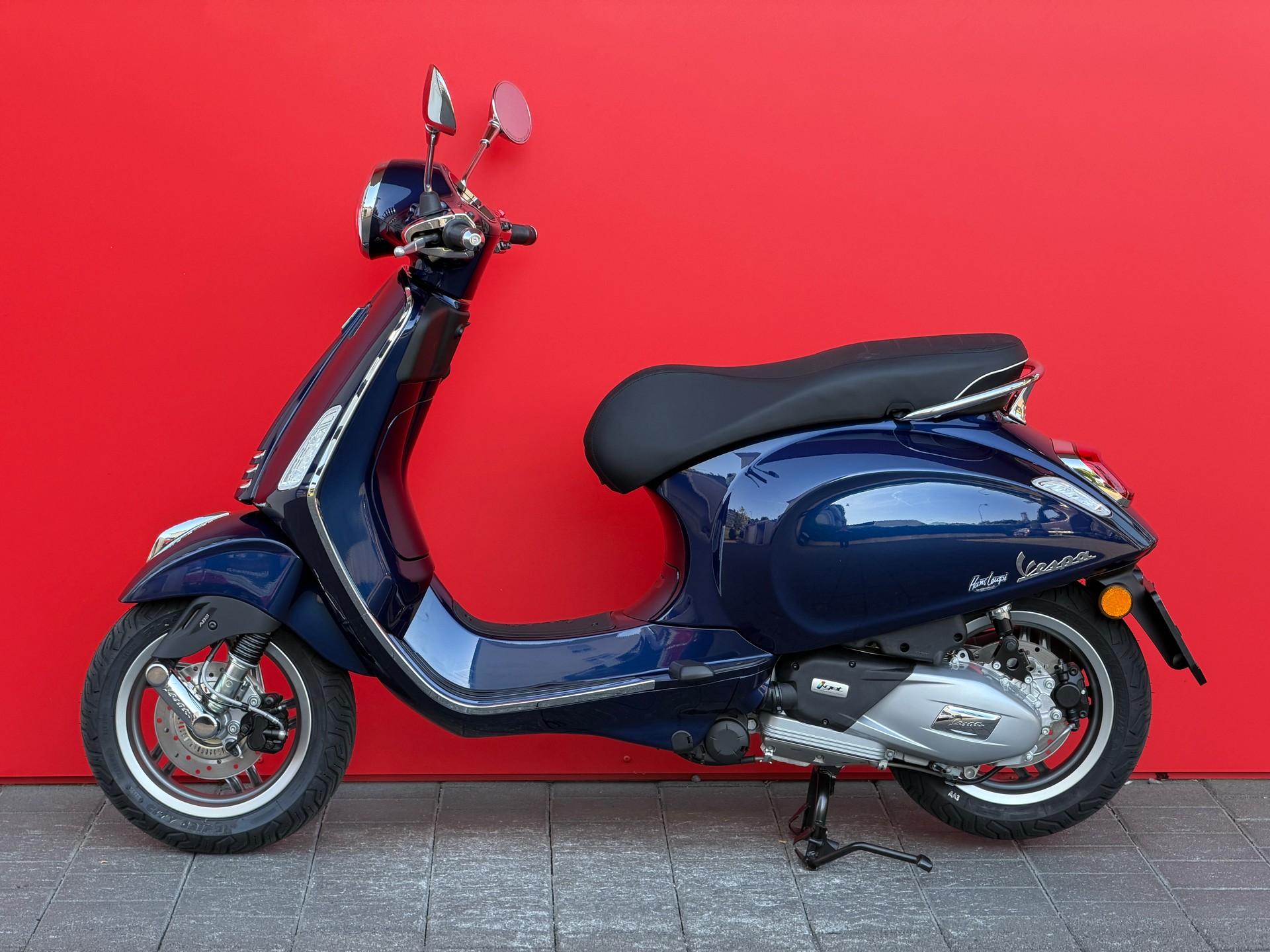 PIAGGIO Vespa 125 Primavera MY26-image-13