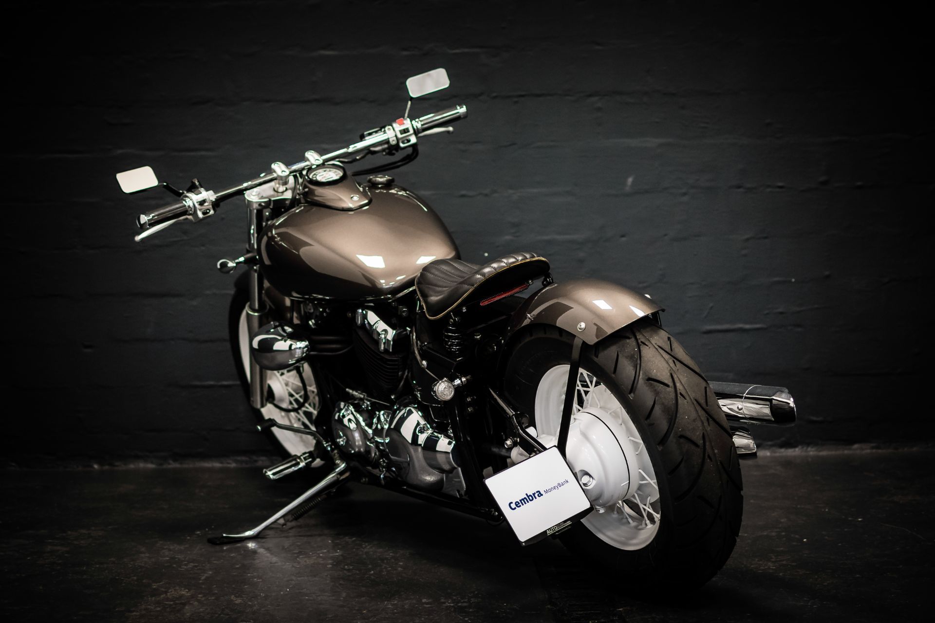 YAMAHA XVS 650 Drag Star-image-10