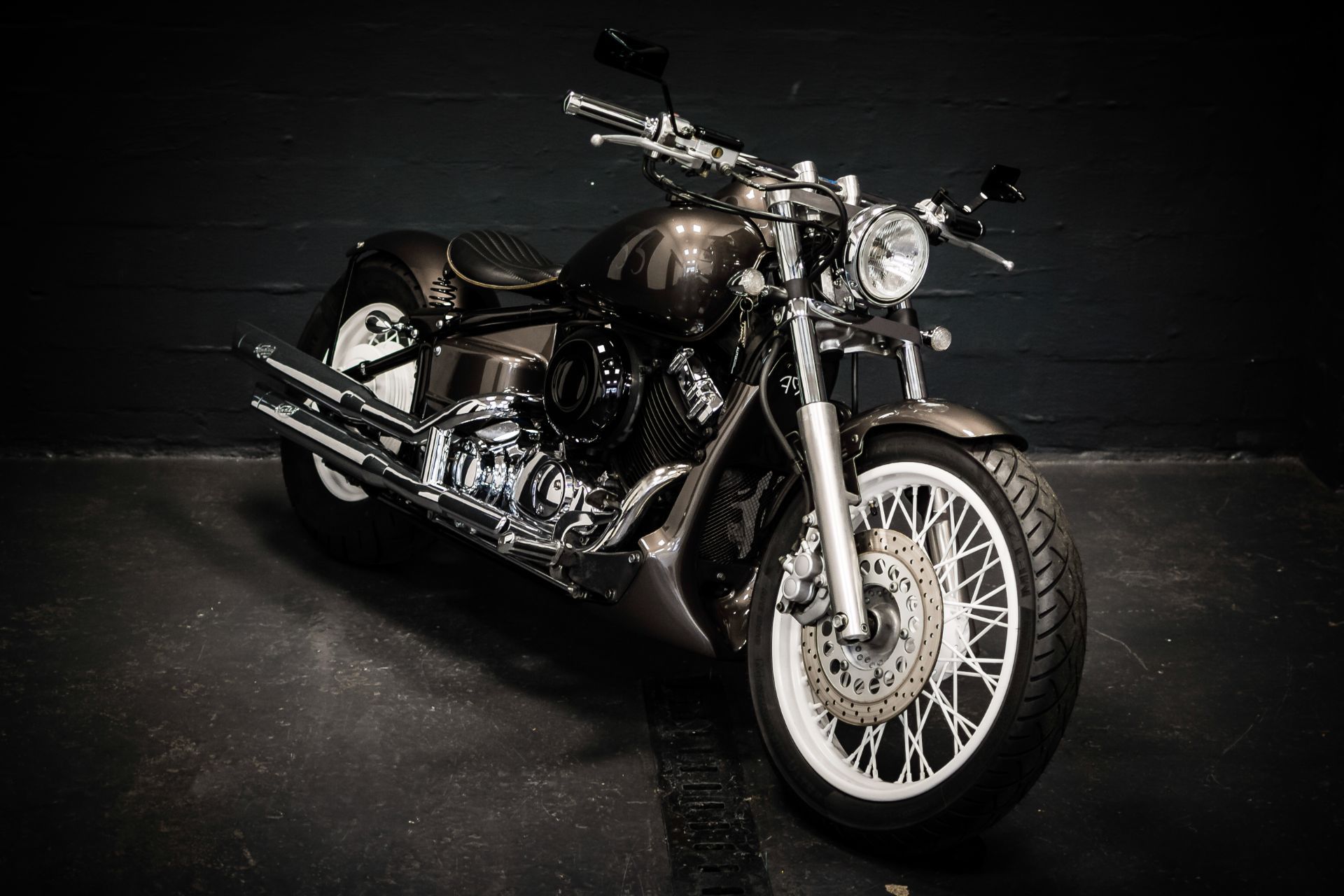 YAMAHA XVS 650 Drag Star