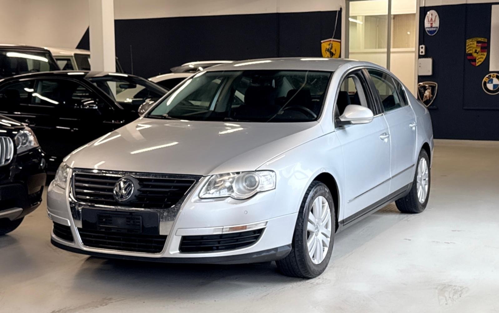 VW Passat 2.0 FSI Comfortline-image-3