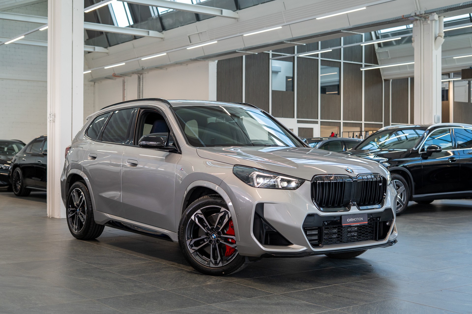BMW X1 M35i M Sport Pro / 360°Kamera / HeadUp / Harman/Kardon-image-2
