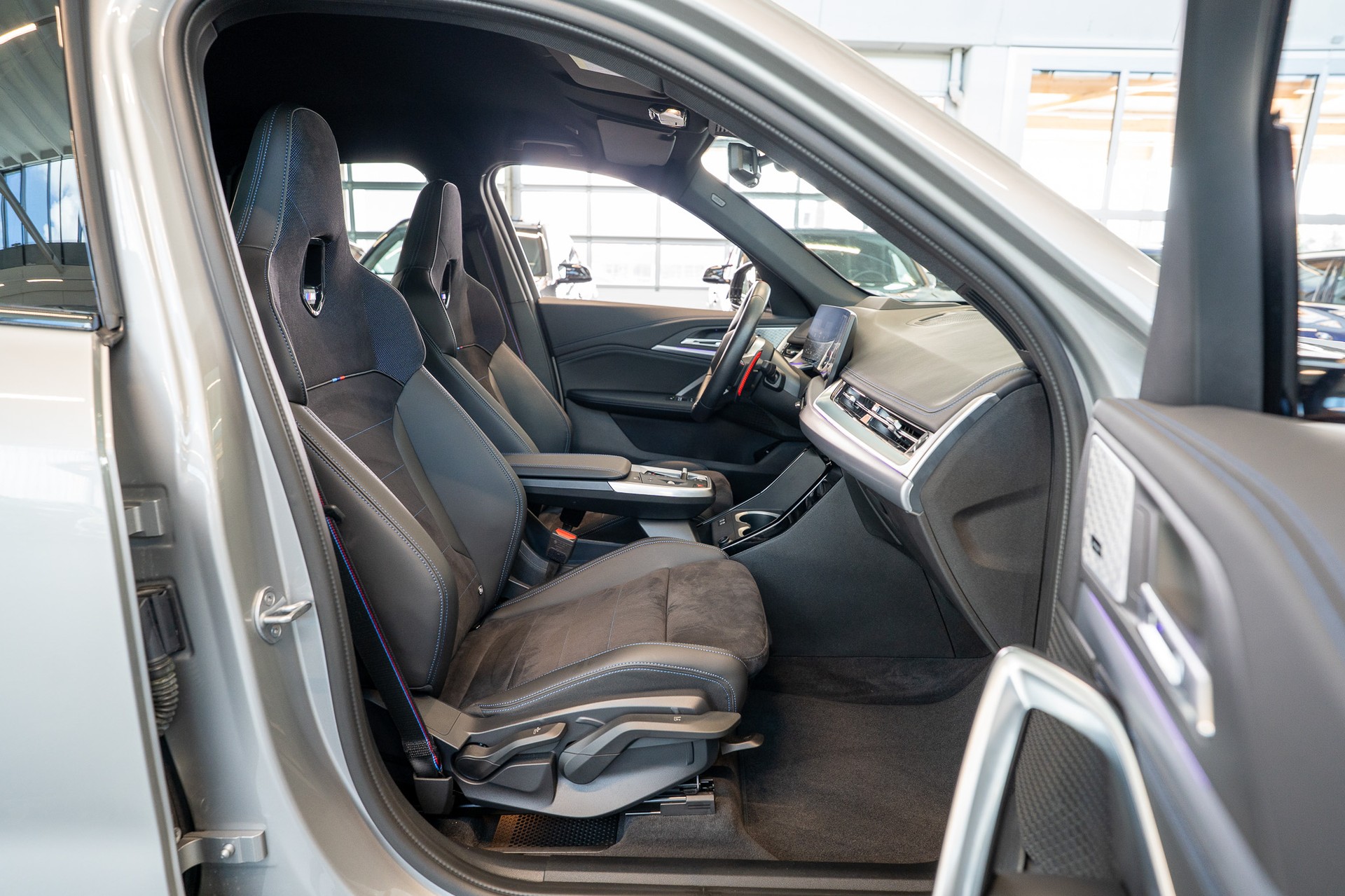 BMW X1 M35i M Sport Pro / 360°Kamera / HeadUp / Harman/Kardon-image-15