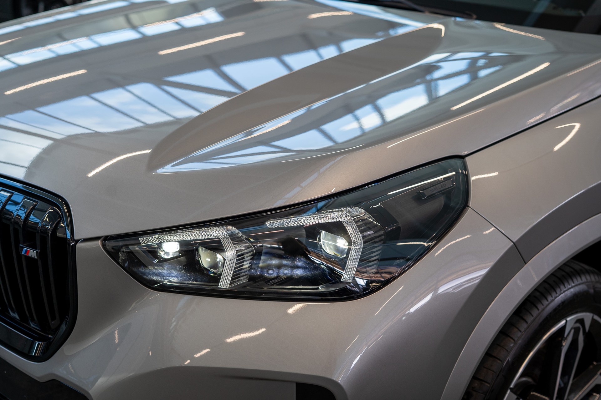 BMW X1 M35i M Sport Pro / 360°Kamera / HeadUp / Harman/Kardon-image-24