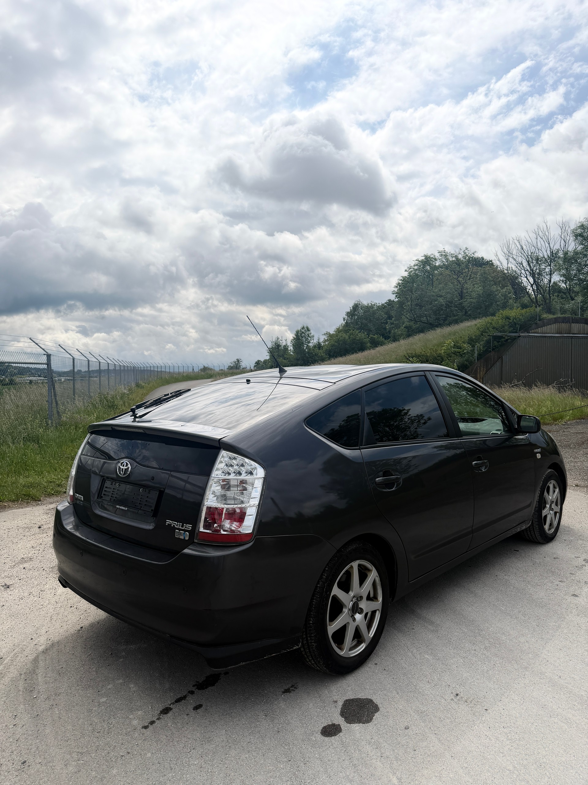 TOYOTA Prius 1.5 16V Hybrid-image-6