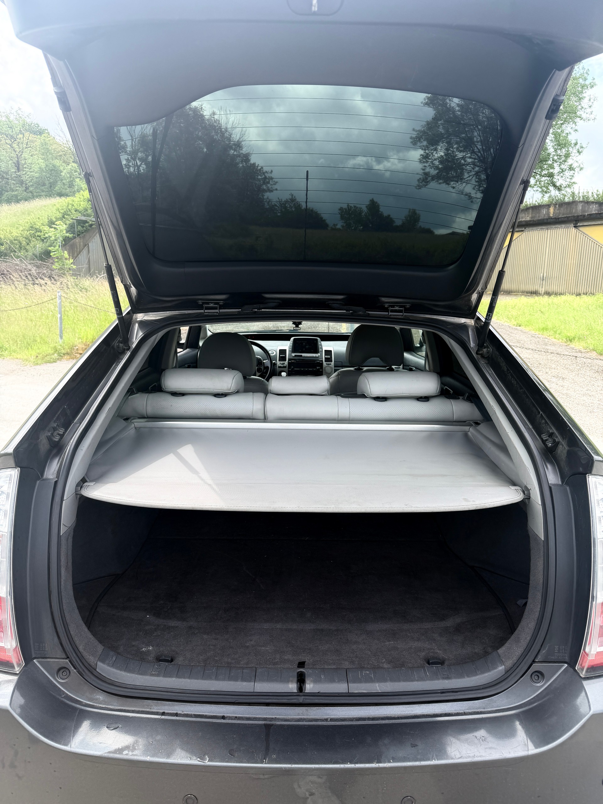 TOYOTA Prius 1.5 16V Hybrid-image-14