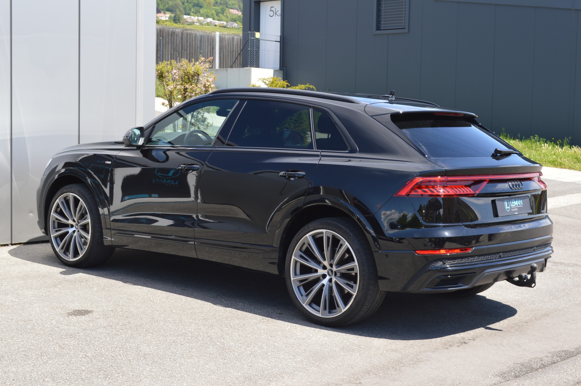 AUDI Q8 50 TDI Black Edition quattro tiptronic-image-6