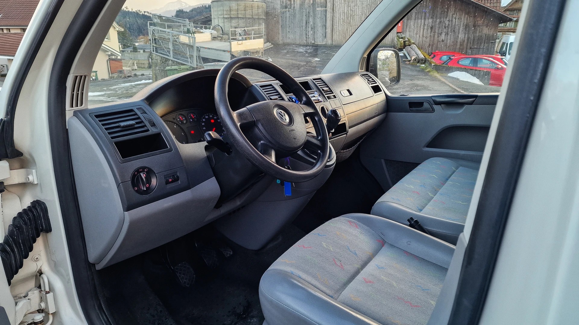 VW T5 2.5 TDI PD-image-1