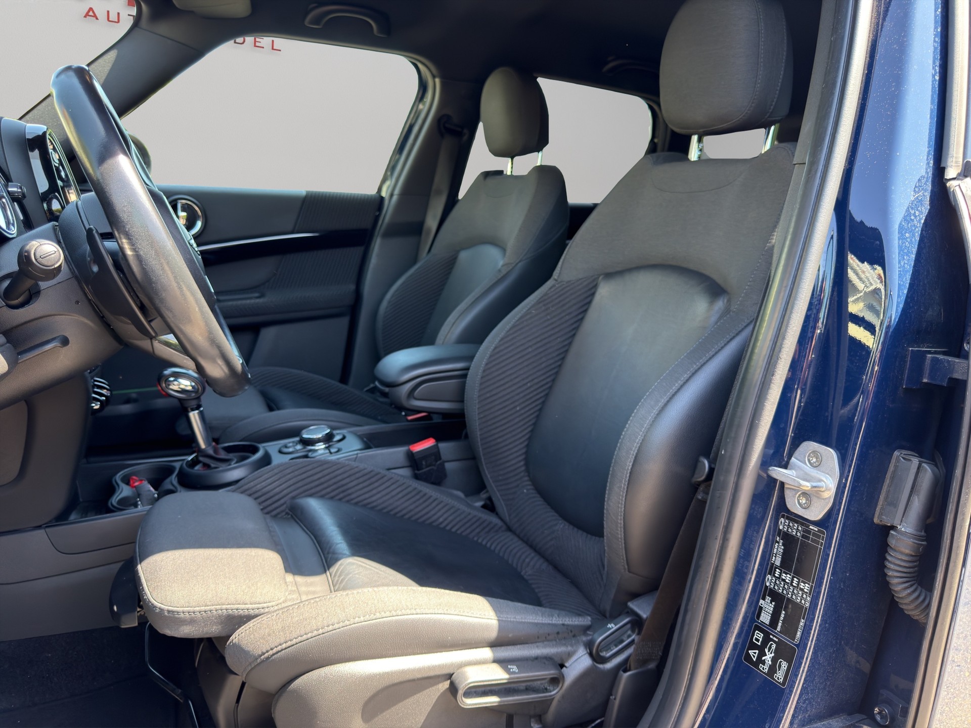 MINI Countryman Cooper S ALL4 Steptronic-image-11