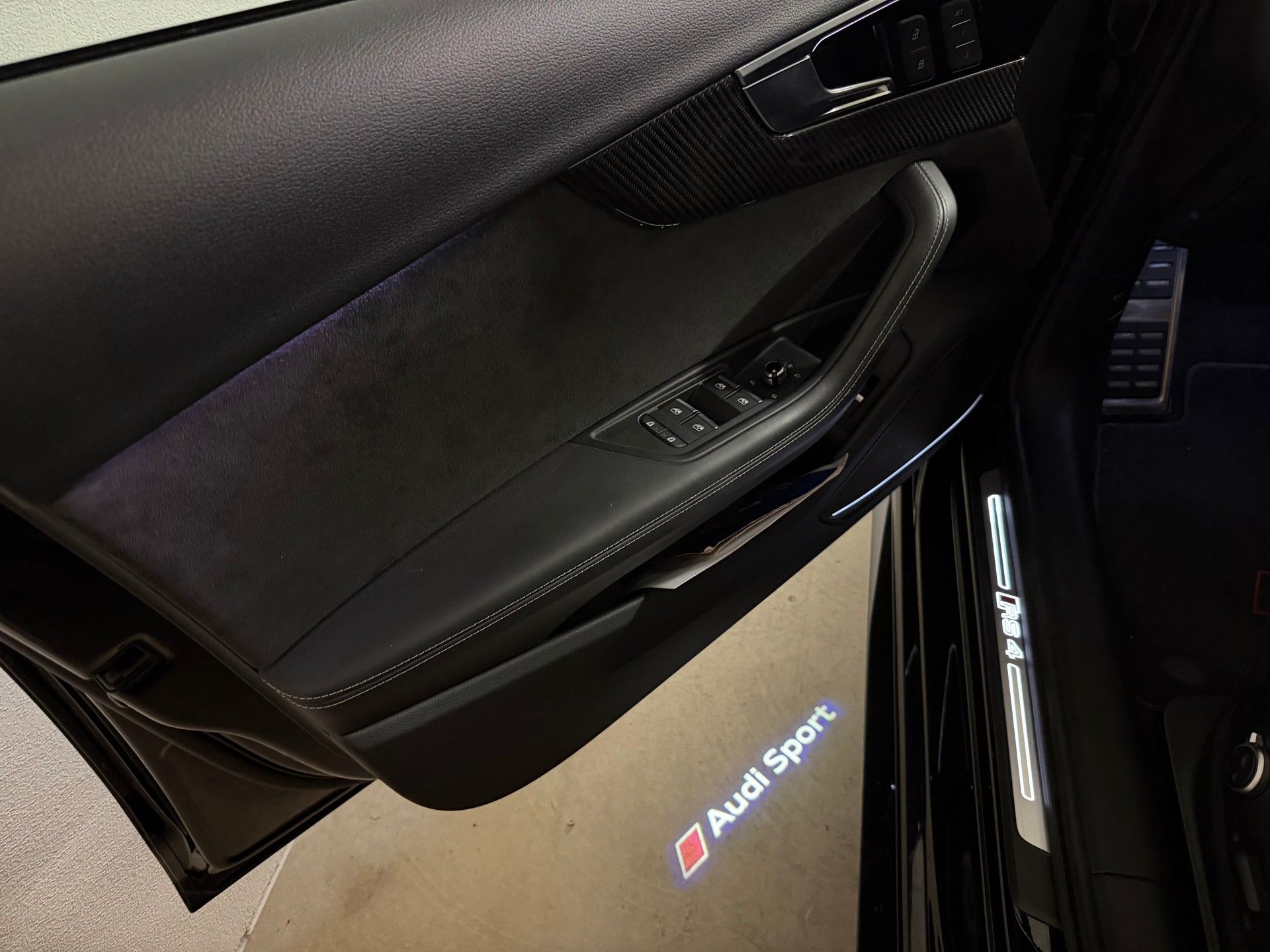 AUDI 2.9 V6 TFSI quattro T-Tronic-image-13