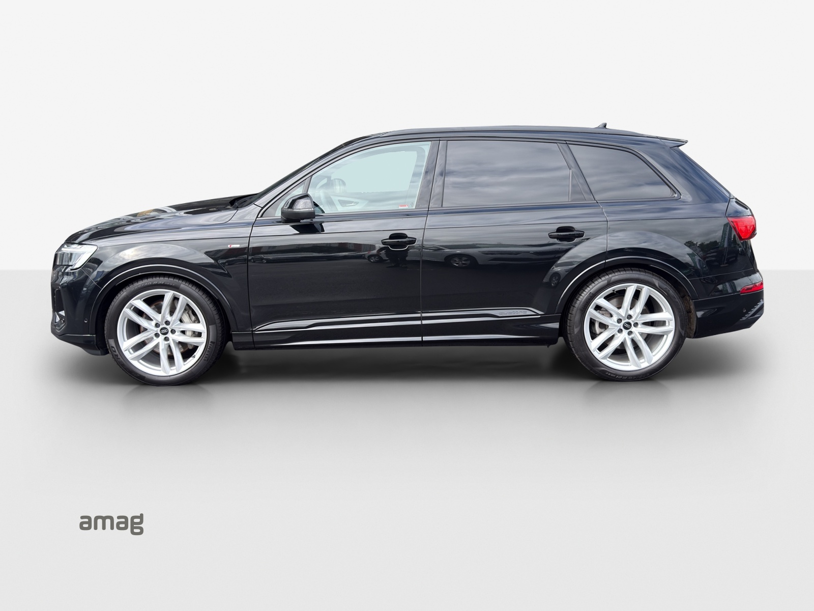 AUDI Q7 50 TDI quattro S Line tiptronic-showroom-element-1