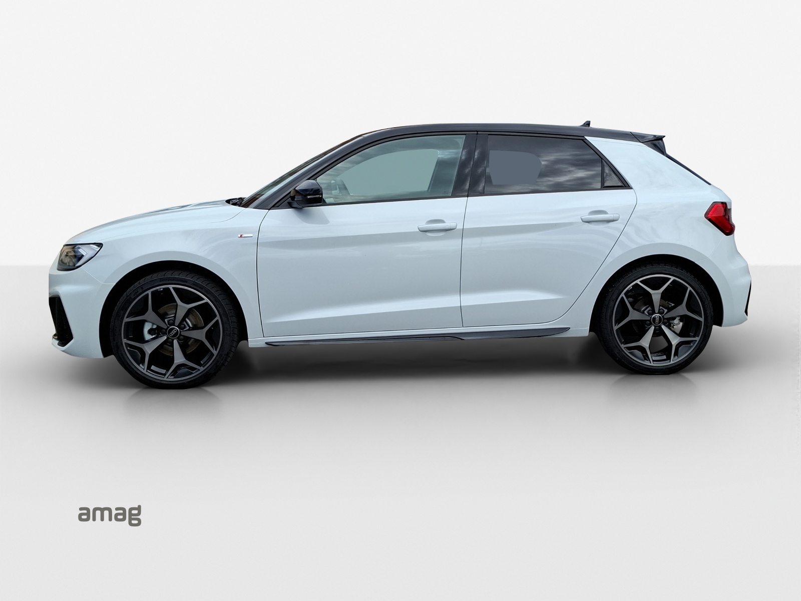 AUDI A1 Sportback 30 TFSI S Line Attraction S-tronic-image-1