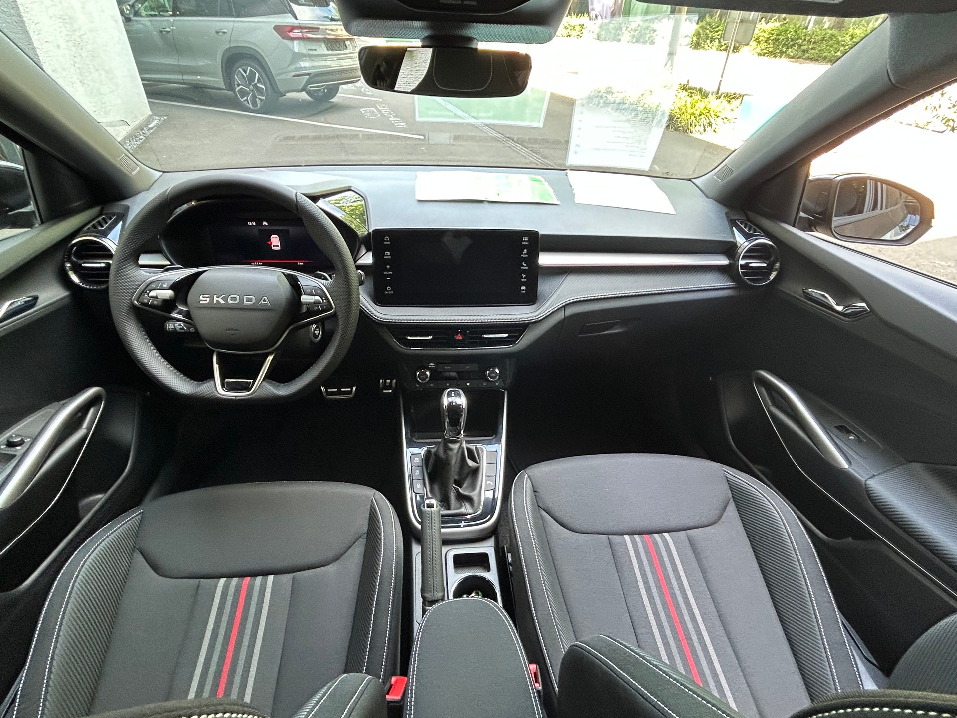 SKODA Fabia 1.5 TSI 130 DSG-image-11