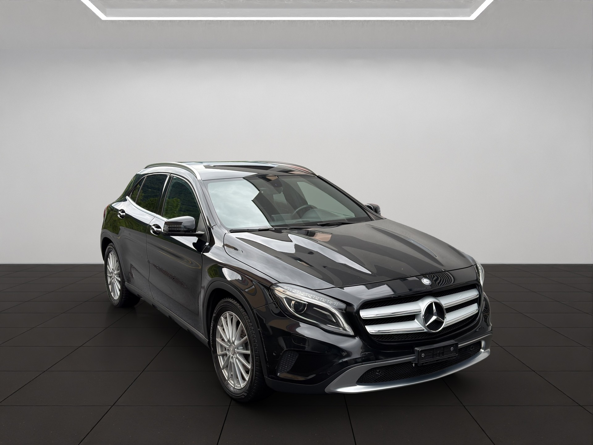MERCEDES-BENZ GLA 200 CDI Swiss Star Edition 4Matic 7G-DCT-image-0