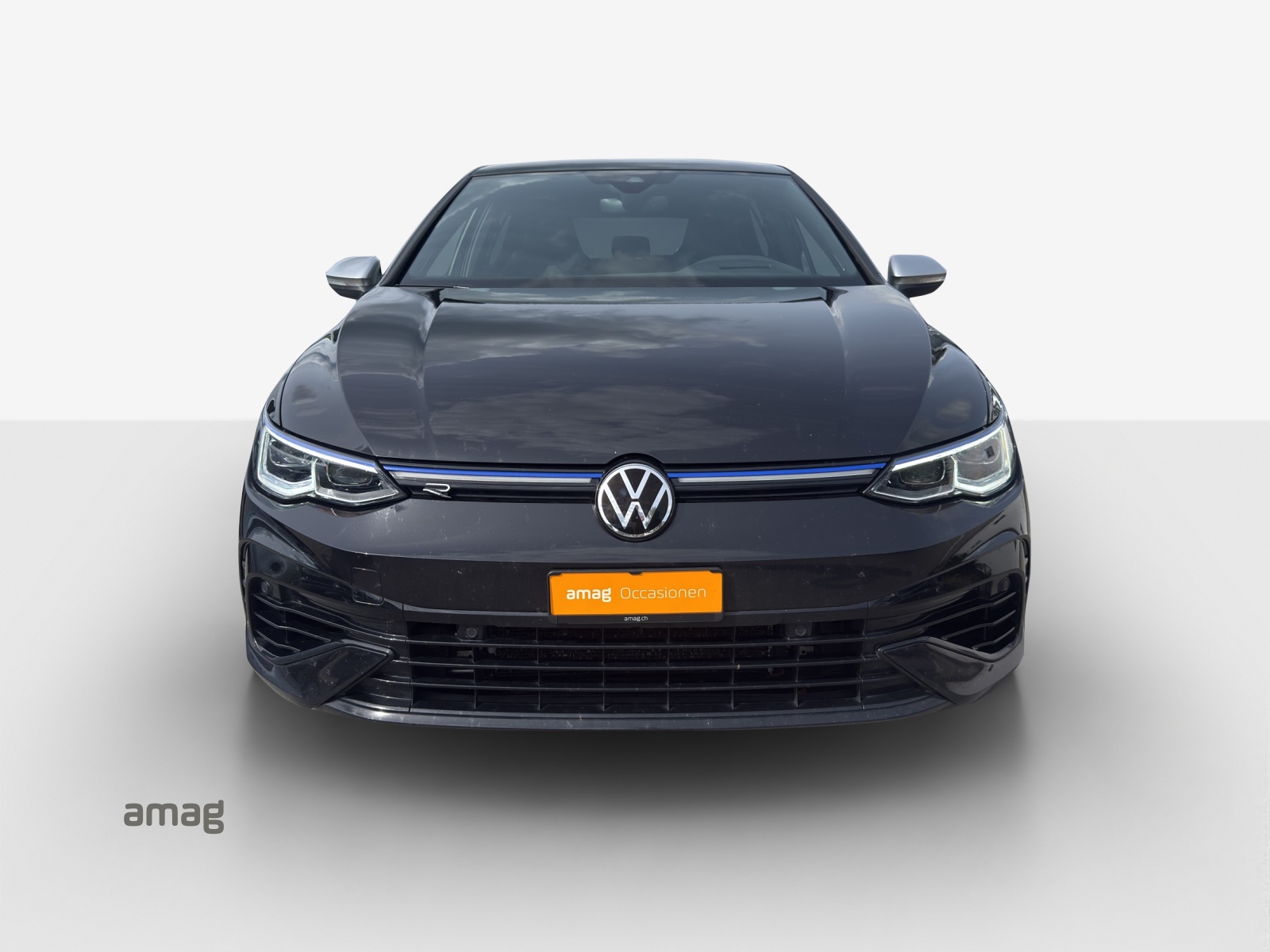 VW Golf 2.0 TSI R DSG 4Motion-image-6