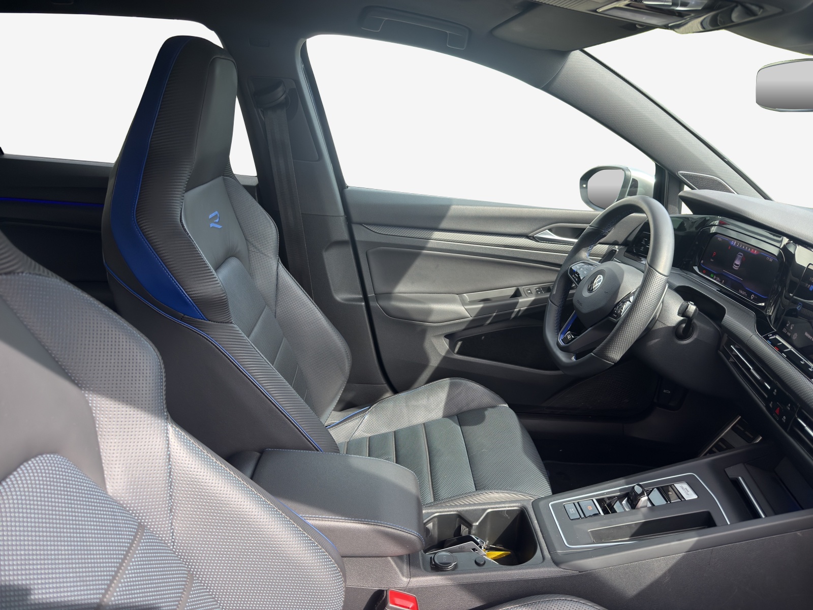VW Golf 2.0 TSI R DSG 4Motion-image-7