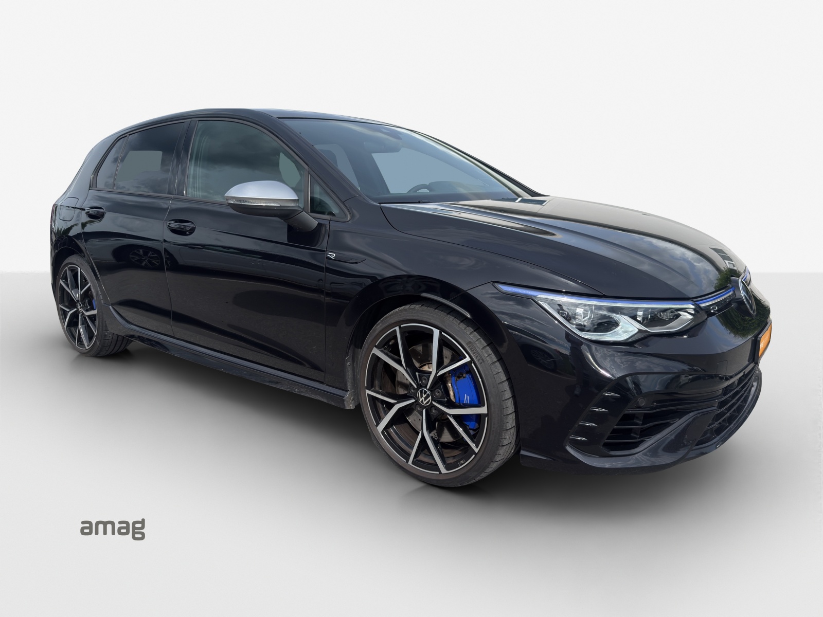 VW Golf 2.0 TSI R DSG 4Motion-image-5