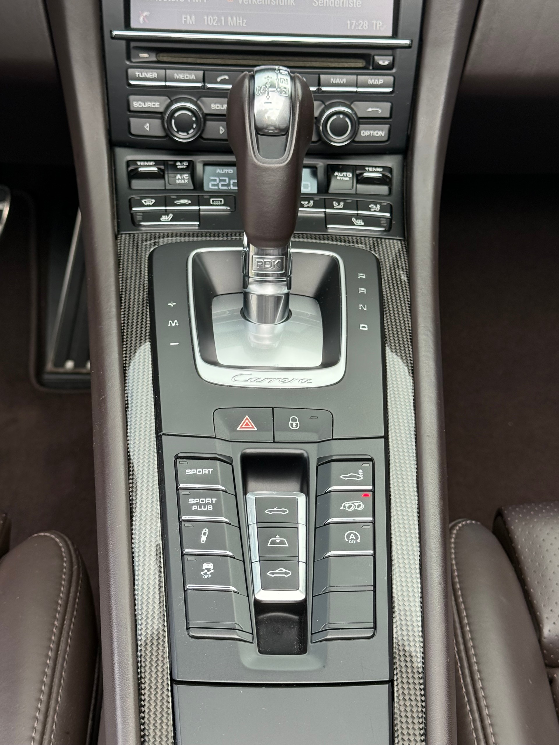 PORSCHE 911 Cabrio Carrera 4 GTS PDK inkl. Porsche Approved Garantie-03.2027!-image-26