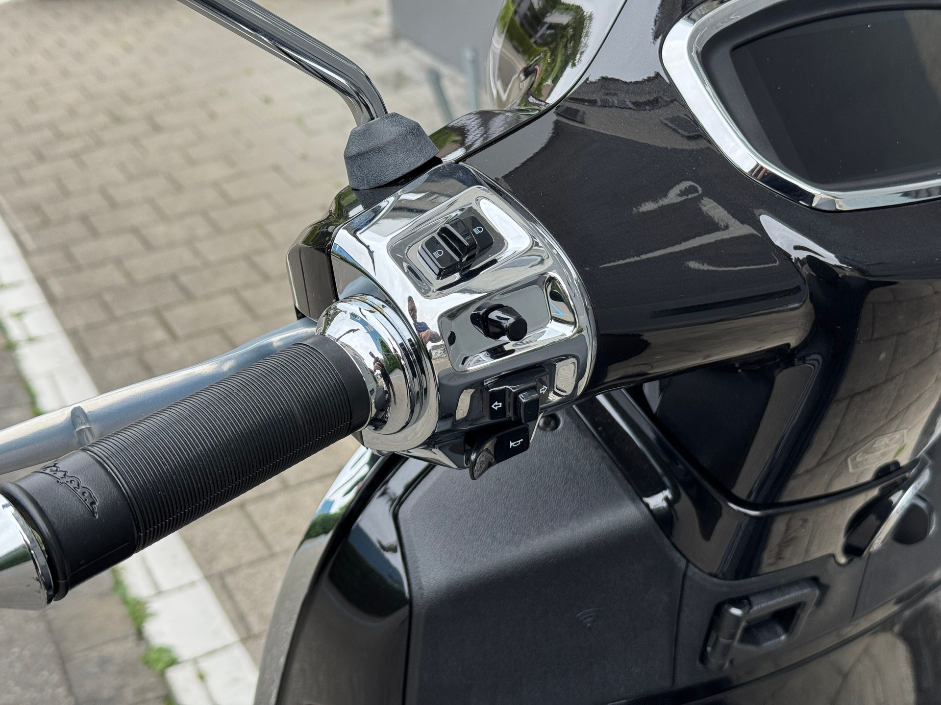 PIAGGIO Vespa GTS 310 Super RST E5+-image-5