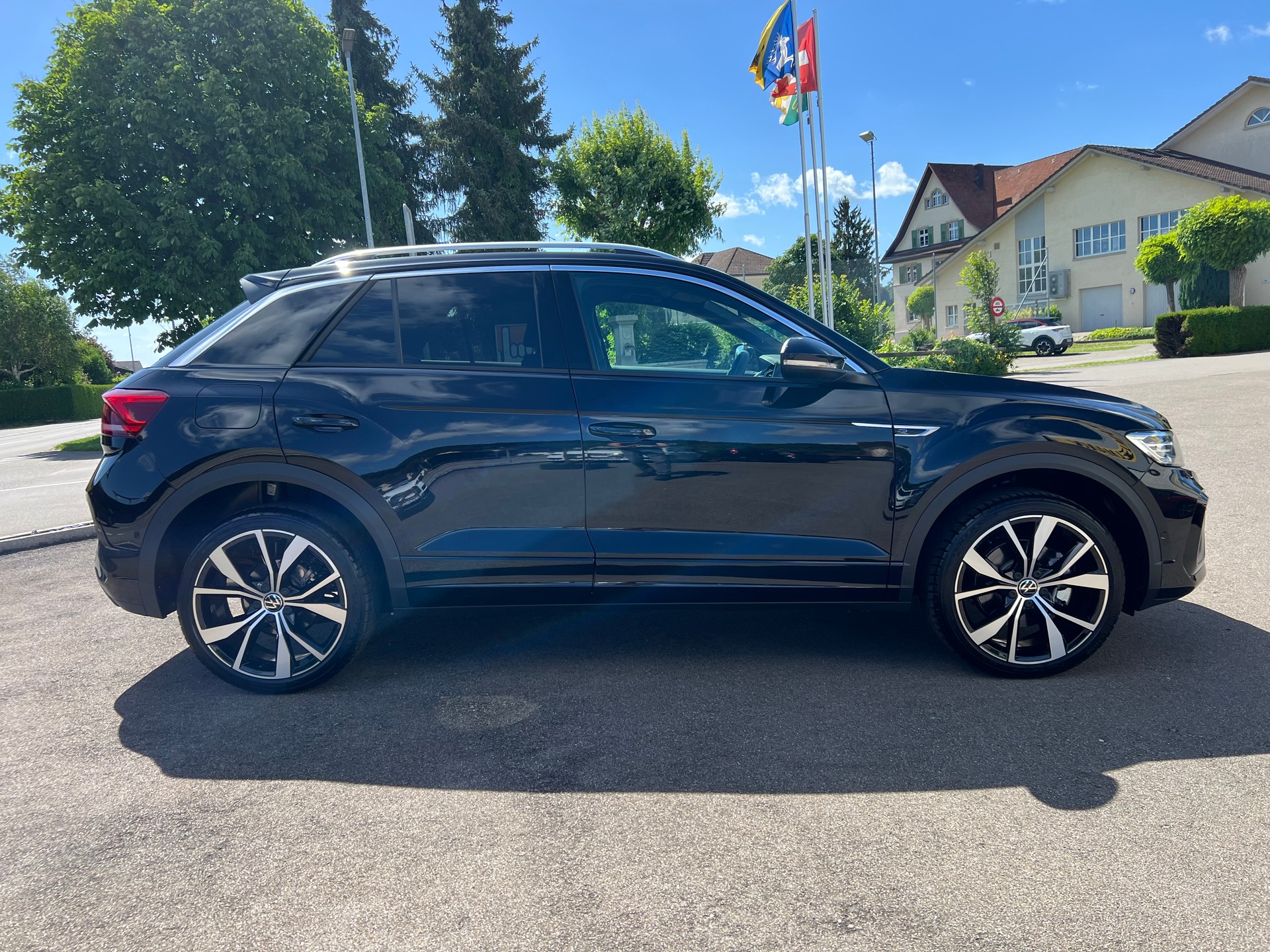 VW T-Roc 1.5 TSI EVO R-Line DSG-image-3