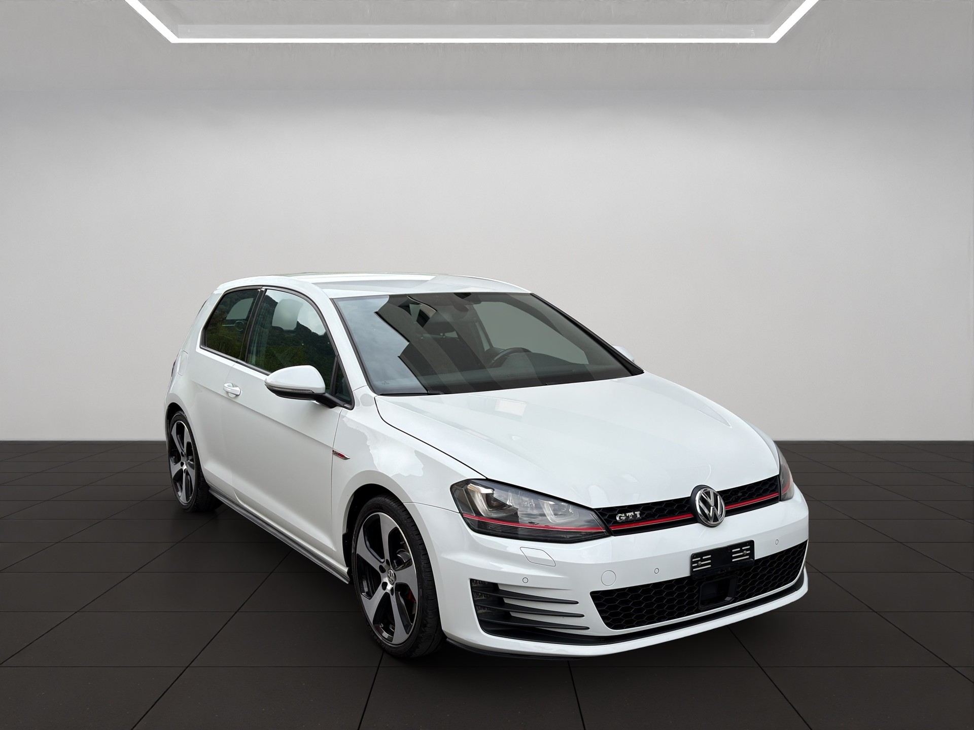 VW Golf 2.0 TSI GTI DSG-image-0